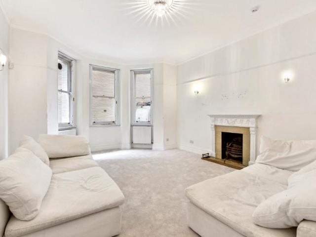 Flat for sale in Victoria, Isle Of Man