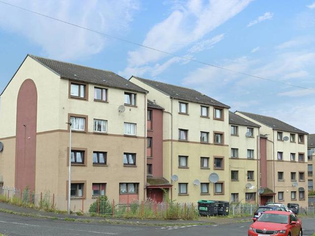Flat for sale in Harvesters Way, Wester Hailes