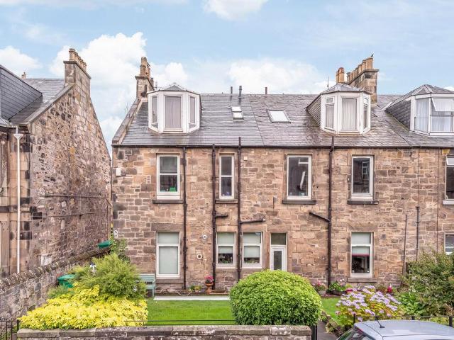 Flat for sale in Burntisland, Scotland