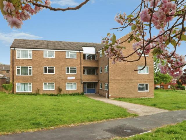 Flat for sale in Loundsley Green