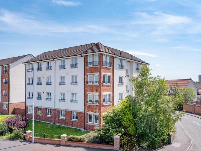 Flat for sale in Forgewood, Motherwell