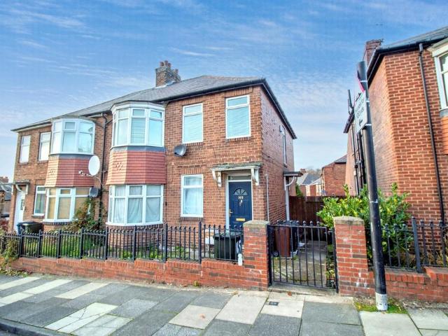 Flat for sale in Benwell, Newcastle upon Tyne