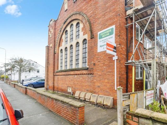 Flat for sale in Boultham, Brayford