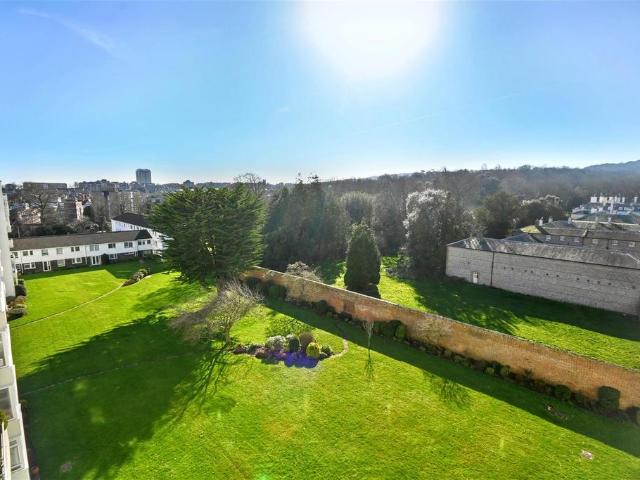 Flat for sale in Upperton, Eastbourne