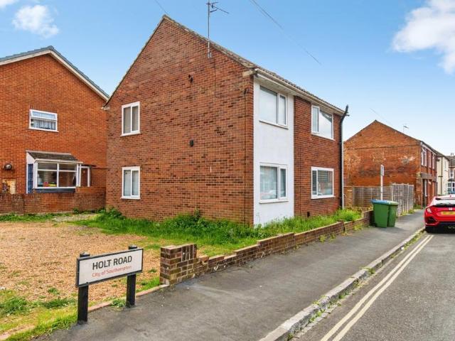 Flat for sale in The Polygon, City Of Southampton