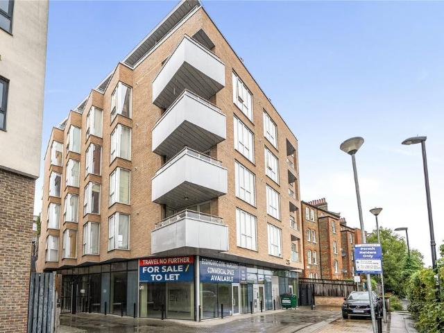 Flat for sale in Upper Sydenham, Greater London