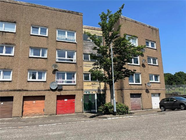 Flat for sale in Cumbernauld, Scotland