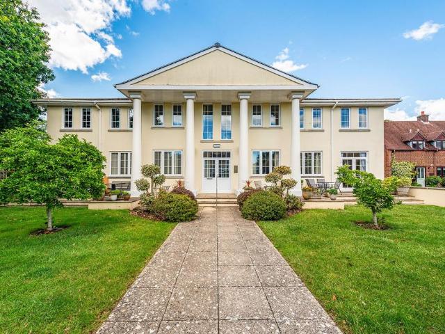 Flat for sale in Chichester, Littlecote