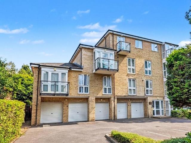 Flat for sale in Banister's Park, City Of Southampton