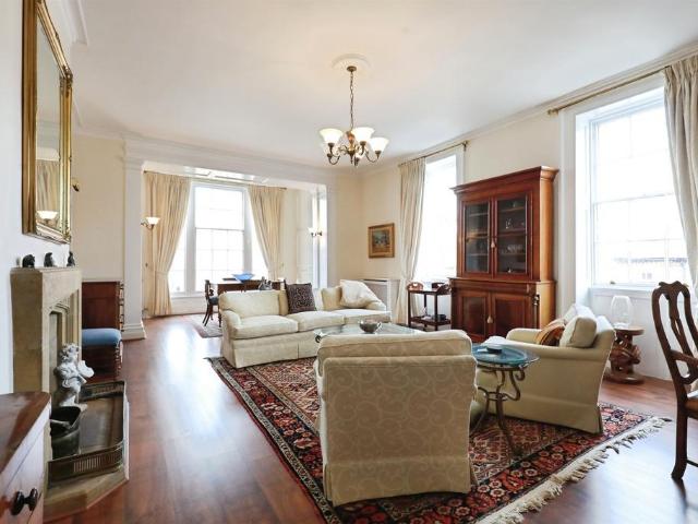 Flat for sale in Shipston on Stour, Alderminster