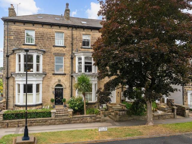 Flat for sale in Rossett, Harrogate