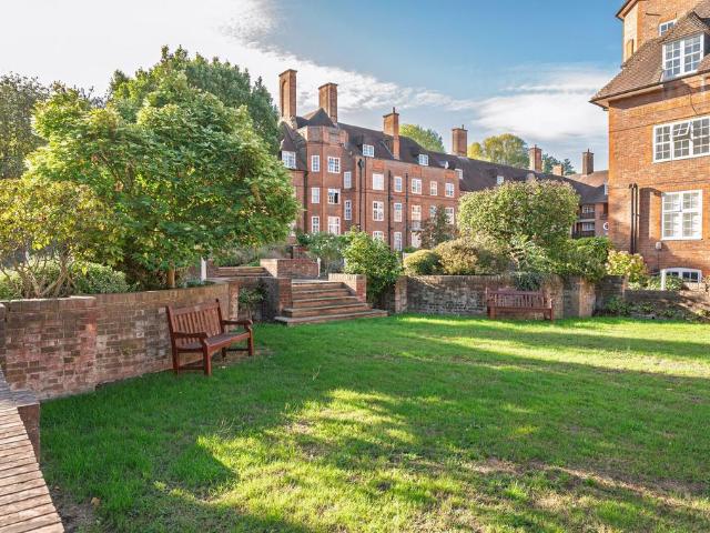 Flat for sale in London Borough of Barnet, Greater London