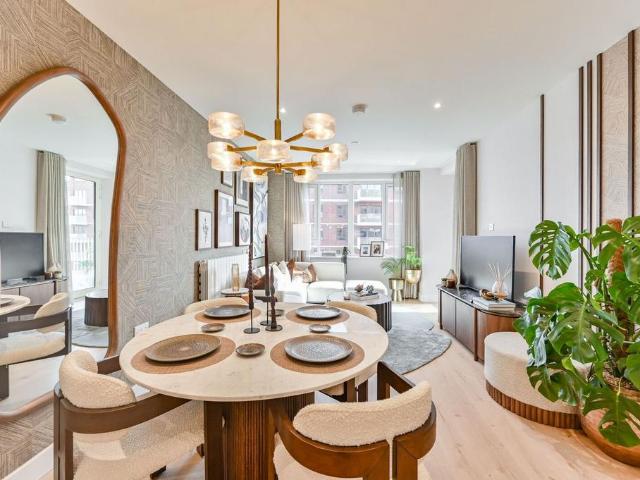 Flat for sale in Glyndon, Plumstead