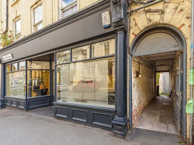 Flat for sale in Malton, North Yorkshire
