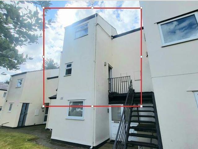 Flat for sale in Harlech