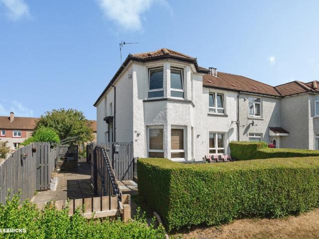 Flat for sale in Low Balornock, Balornock