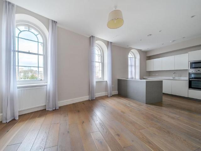 Flat for sale in Redcliffe, Feckenham