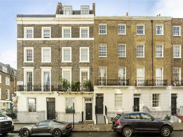 Flat for sale in Marylebone, Greater London
