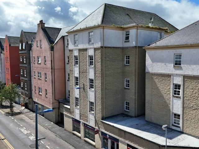 Flat for sale in Lentran, Scotland