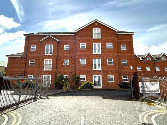Flat for sale in Blackpool