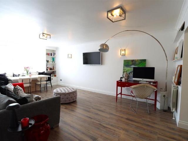 Flat for sale in Penweathers, Isle Of Man