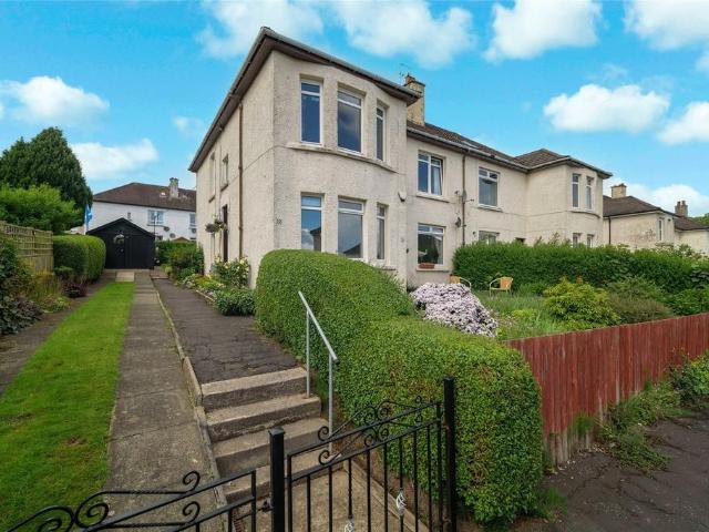 Flat for sale in Knightswood, Scotland