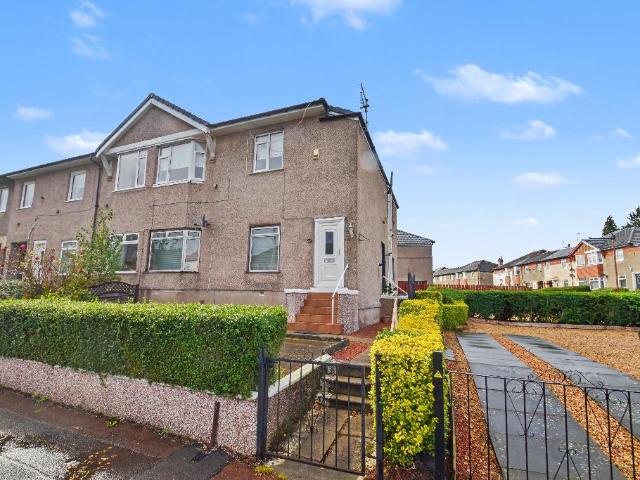 Flat for sale in South Cardonald, Glasgow