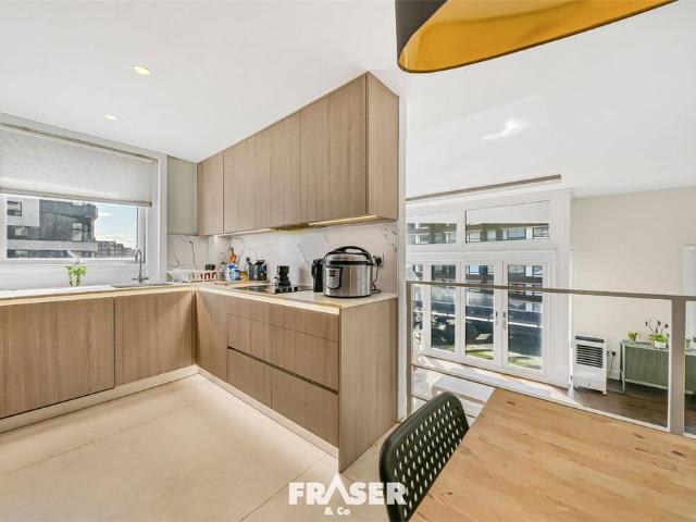 Flat for sale in Paddington, Greater London