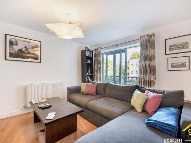 Flat for sale in Summerstown, Isle Of Man