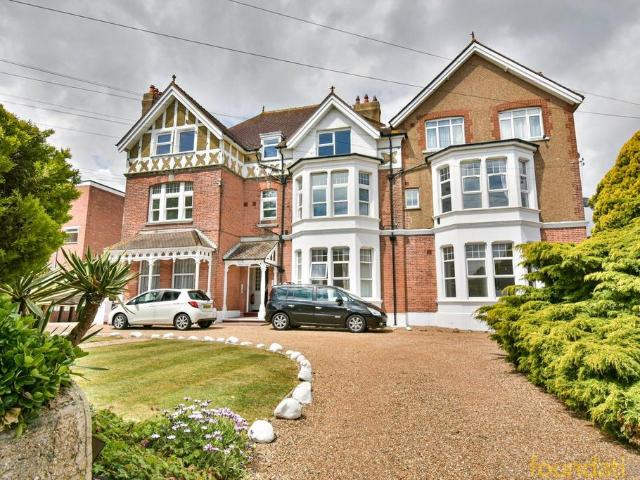Flat for sale in Old Town, Heathlands
