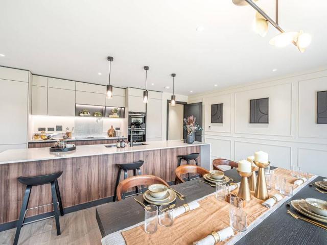 Flat for sale in Cockfosters, Isle Of Man