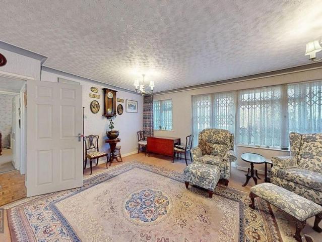 Flat for sale in Greater London