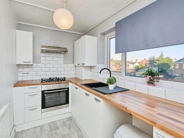 Flat for sale in Burton upon Trent, East Staffordshire