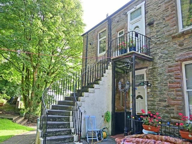 Flat for sale in Innellan, Scotland