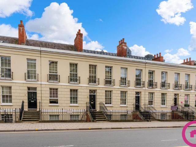 Flat for sale in Ewens Farm, Cheltenham