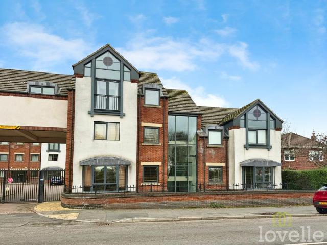 Flat for sale in Ashby De La Launde, Lincolnshire