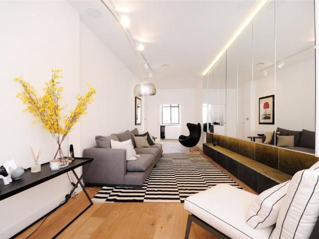 Flat for sale in St. James's, Cat Hill