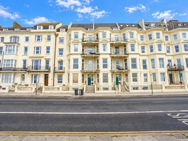 Flat for sale in St Leonards, Hastings