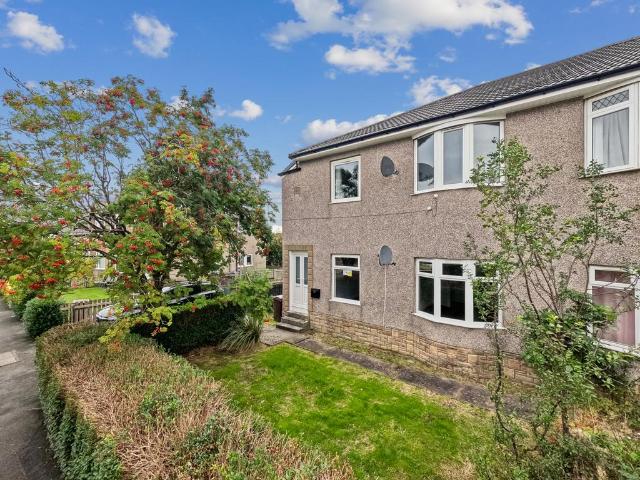 Flat for sale in South Cardonald, Glasgow