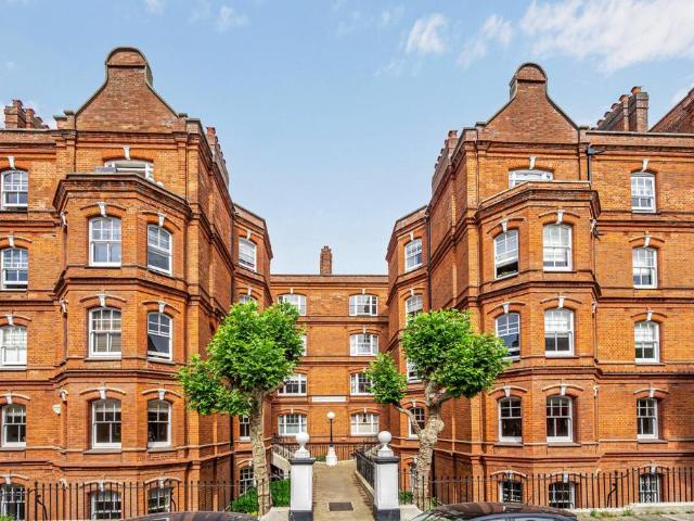 Flat for sale in West Kensington, Isle Of Man