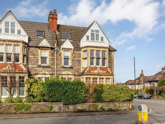 Flat for sale in Feckenham, City Of Bristol
