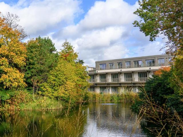 Flat for sale in Bourne Vale, Kent