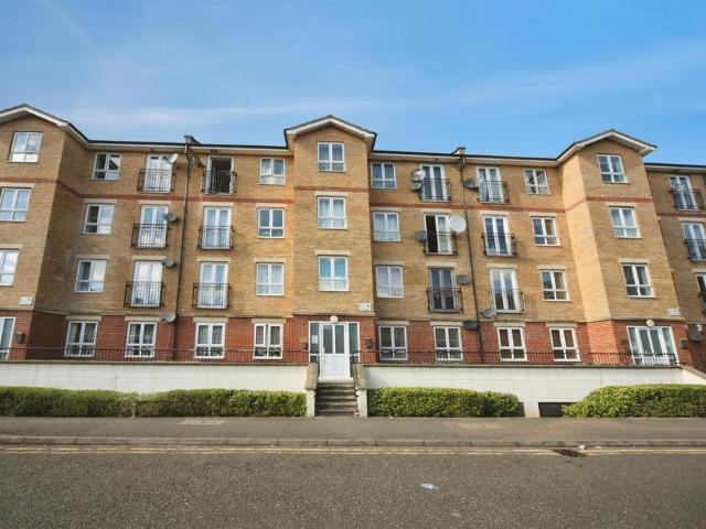 Flat for sale in Spring Park, Isle Of Man