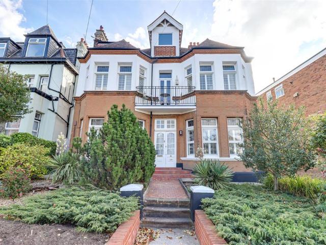 Flat for sale in Alton Barnes, Isle Of Man