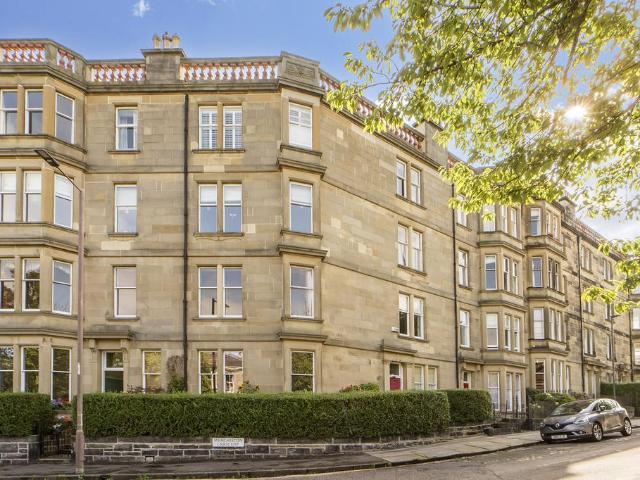 Flat for sale in Merchiston, Scotland