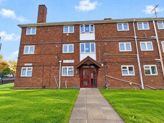 Flat for sale in Bilston, Wolverhampton