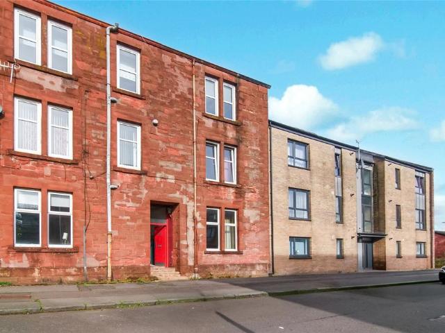 Flat for sale in Alexandria, West Dunbartonshire