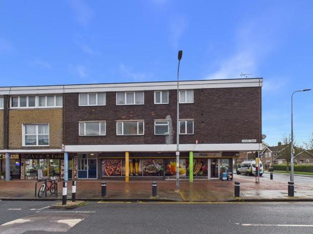 Flat for sale in Old Town, Hull