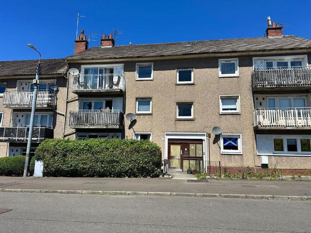 Flat for sale in Rutherglen, Scotland