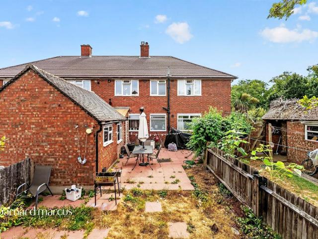 Flat for sale in London Borough of Merton, Greater London